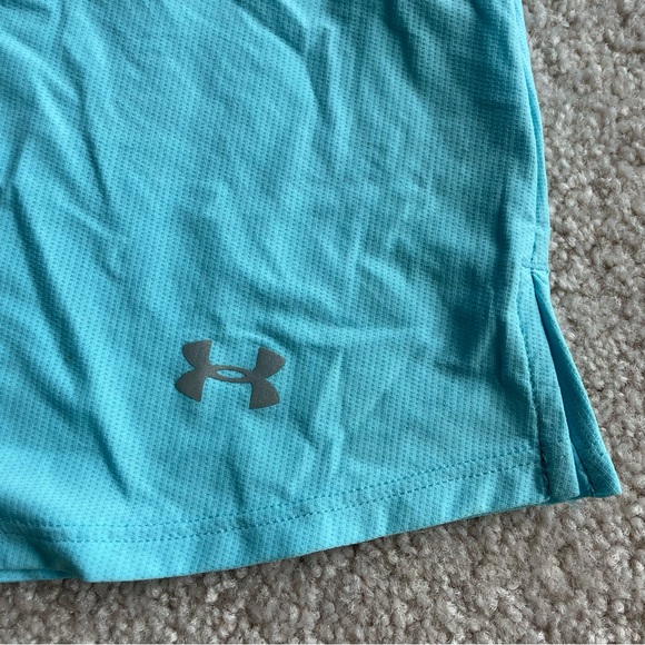 Under Armour | CoolSwitch Run Tank | BLUE - MEDIUM - Picture 5 of 8